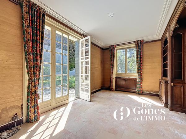 Maison 6 pièce(s) 5 chambre(s) 246 m²