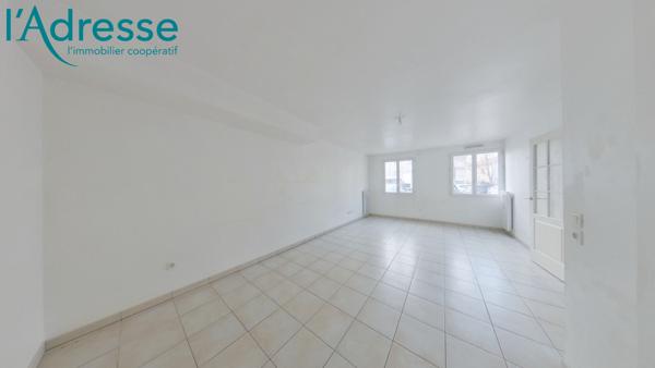 Appartement Villiers Sur Marne 3 pièce(s) 74.3 m2