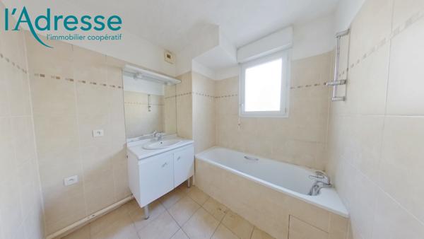 Appartement Villiers Sur Marne 3 pièce(s) 74.3 m2