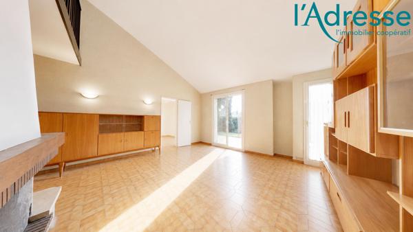 Maison avec 4 chambres + garage