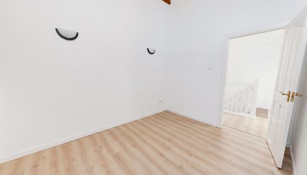 Maison T5 138 m² vue panoramique, suite parentale et jardin à 2 min du centre Firmi