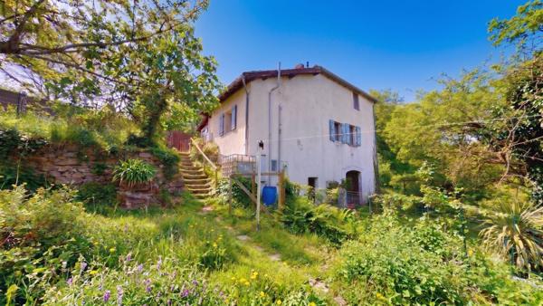 Maison T5 138 m² vue panoramique, suite parentale et jardin à 2 min du centre Firmi