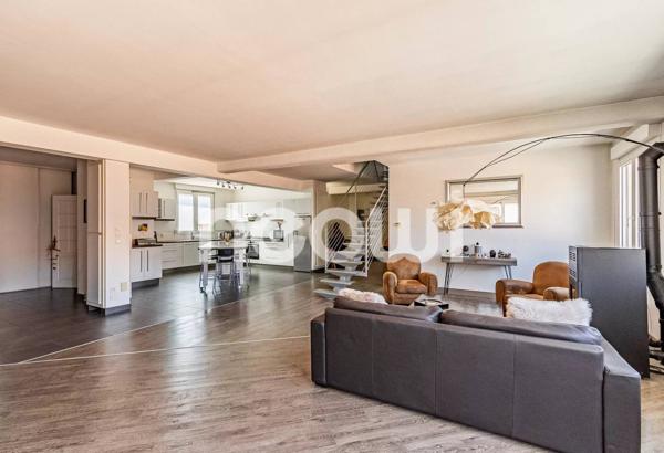 Villefranche-sur-Saône Centre – Loft duplex avec terrasse de 63 m² sans vis-à-vis