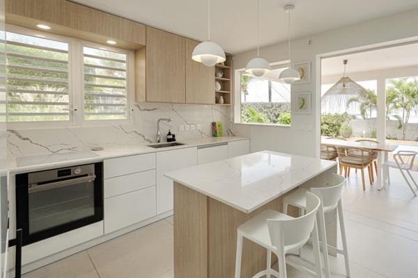 Maison à louer 2 850 € CC ST FRANCOIS 4 p 118 m² DPE B