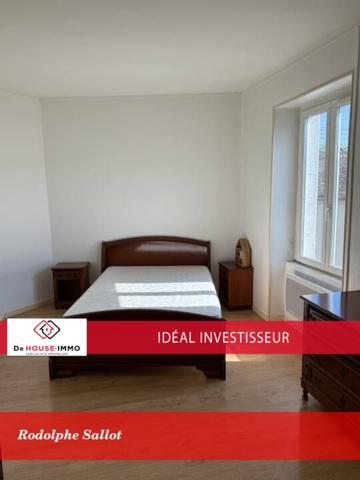 Immeuble à vendre 8 pièces de 300 m²