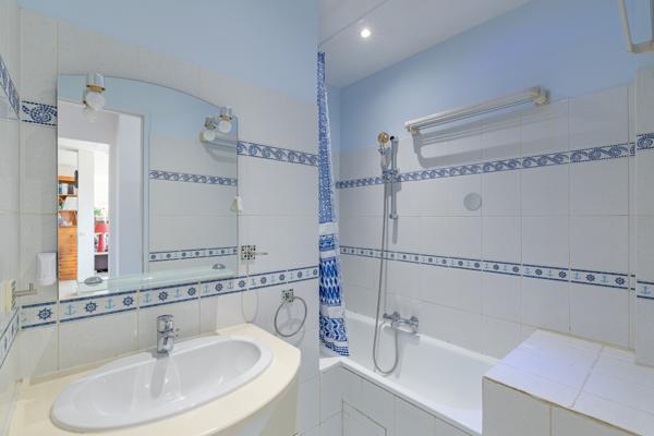 Boulogne Nord - Appartement familial 3/4 chambres ensoleillé - Dernier étage et balcon