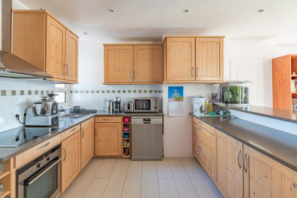 Boulogne Nord - Appartement familial 3/4 chambres ensoleillé - Dernier étage et balcon