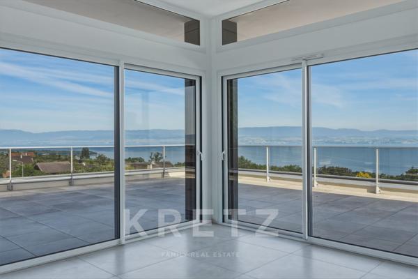 EXCLUSIVITÉ – ÉVIAN-LES-BAINS – PENTHOUSE EN ATTIQUE HAUT DE GAMME – VUE PANORAMIQUE À 180° SUR LE L