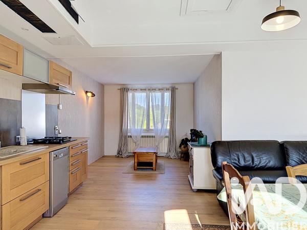 Maison à vendre 8 pièces 204 m² Neuillac
