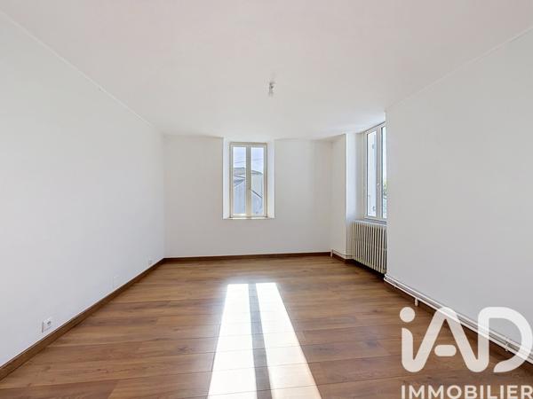 Maison à vendre 8 pièces 204 m² Neuillac