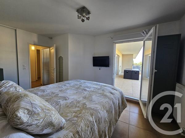 Appartement T3 à vendre  3 pièces - 63,36 m2 SIX FOURS LES PLAGES - 83