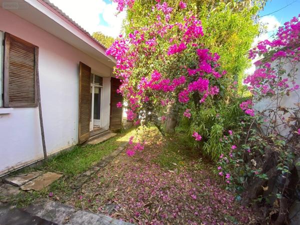 Villa à vendre à Saint-Paul à la Réunion (97460), ref : 226541   
Saint-Gilles Les Bains