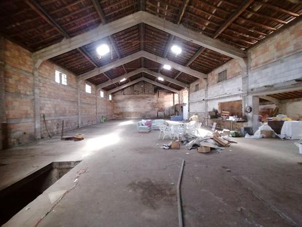 GAILLAC, immeuble de +/- 600 m²