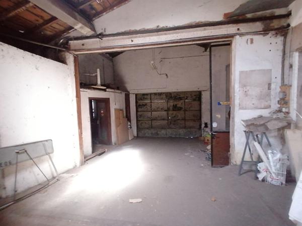 GAILLAC, immeuble de +/- 600 m²