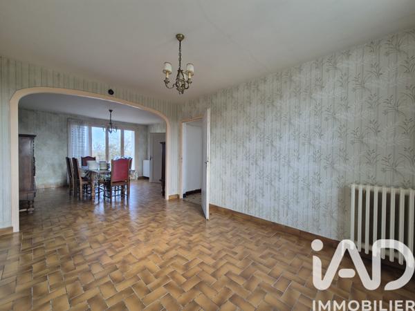 Maison à vendre 7 pièces 175 m² Val en Vignes