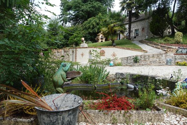 Maison sur grand terrain de 4620 m² à Saint-Martin-d'Abbat
