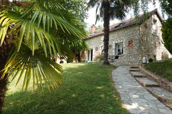 Maison sur grand terrain de 4620 m² à Saint-Martin-d'Abbat