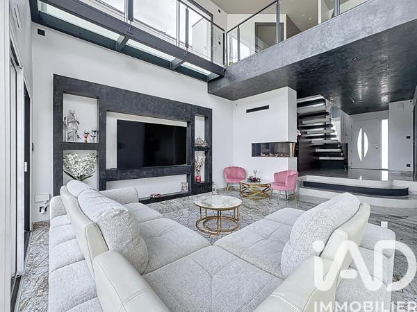 Maison à vendre 5 pièces 147 m² Bourgbarré