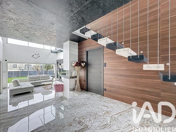 Maison à vendre 5 pièces 147 m² Bourgbarré