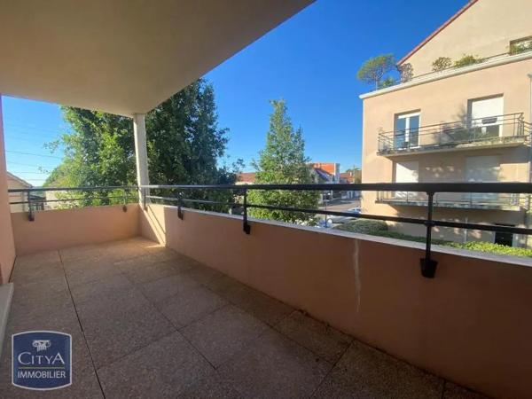 Appartement à louer 3 pièces 69.04m² Chartres (28000)