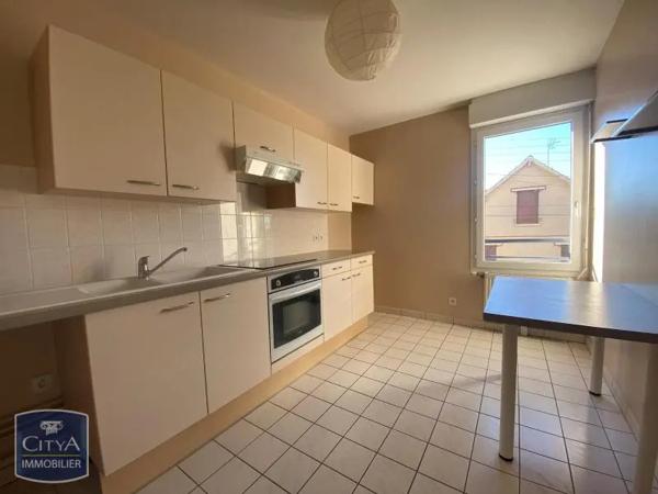 Appartement à louer 3 pièces 69.04m² Chartres (28000)