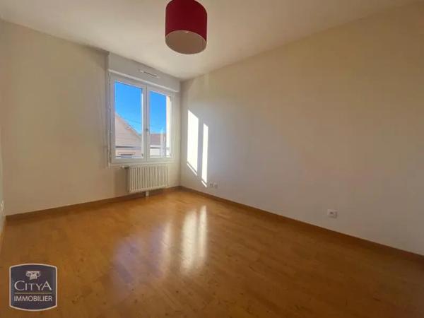 Appartement à louer 3 pièces 69.04m² Chartres (28000)