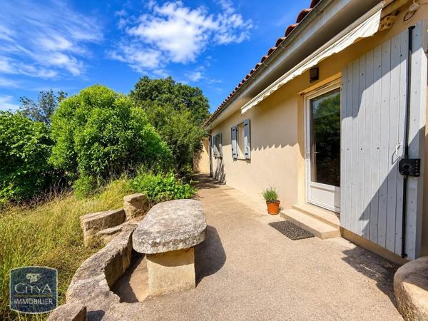 Appartement à louer 2 pièces 53.09m² Salon-de-Provence (13300)