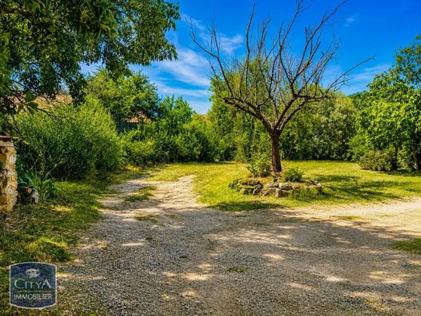 Appartement à louer 2 pièces 53.09m² Salon-de-Provence (13300)