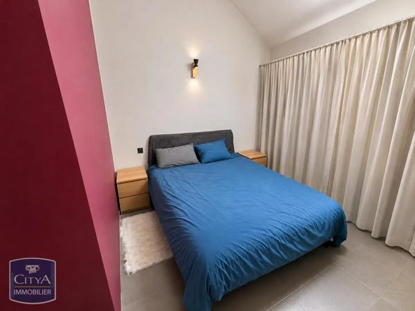 Appartement à louer 2 pièces 53.09m² Salon-de-Provence (13300)