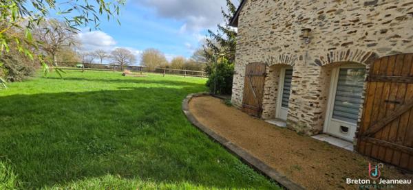 Longère sur 2 ha 55 à Argentré