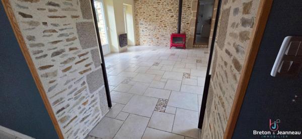 Longère sur 2 ha 55 à Argentré