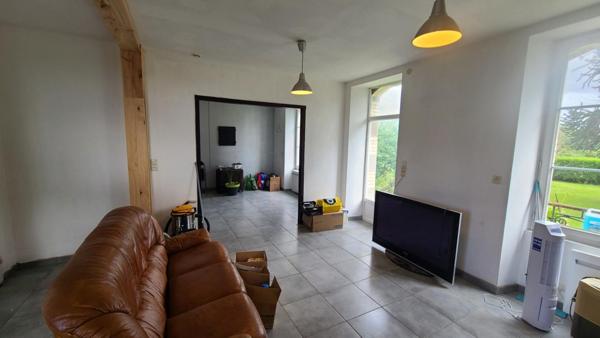 Maison de charme hors lotissement à proximité du bourg