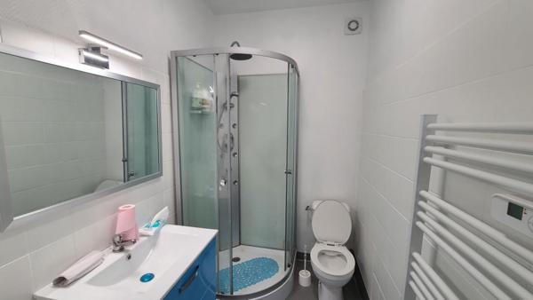 Maison de charme hors lotissement à proximité du bourg