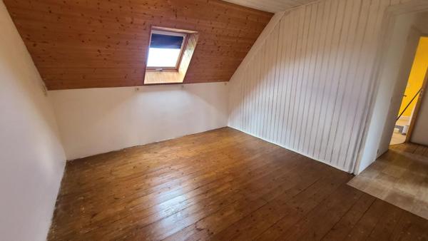 Maison de charme hors lotissement à proximité du bourg