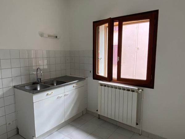 HEREPIAN - Appartement 3 pièce(s) - 86,35 m² - Loyer 733 € CC