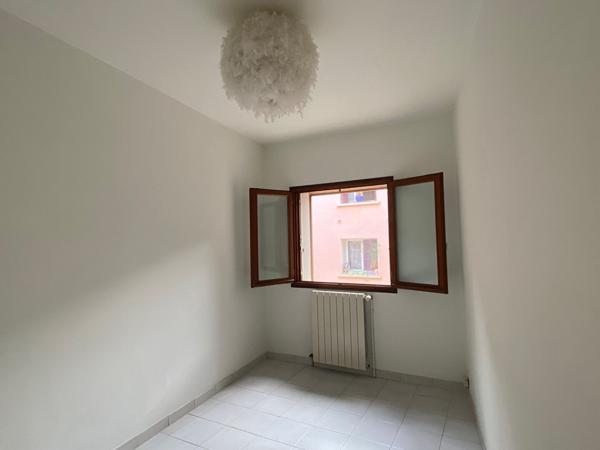 HEREPIAN - Appartement 3 pièce(s) - 86,35 m² - Loyer 733 € CC