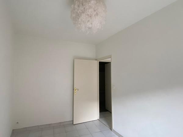 HEREPIAN - Appartement 3 pièce(s) - 86,35 m² - Loyer 733 € CC