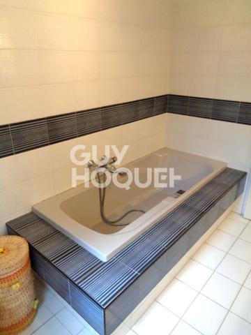 Maison Marmande de plain-pied 104 m2 avec garage et jardin