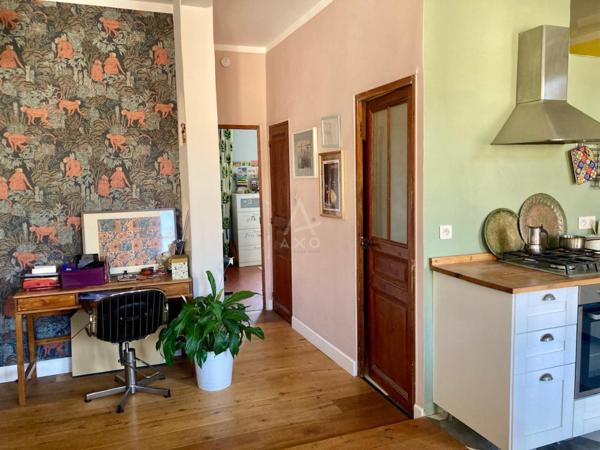 Appartement 80m2 traversant 13004
