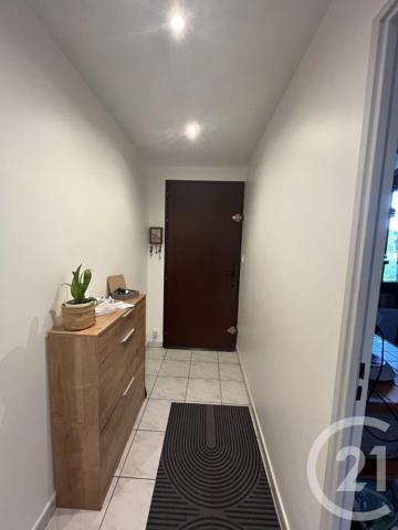 Maison à vendre  4 pièces - 81,22 m 2   GRATENTOUR  - 31
