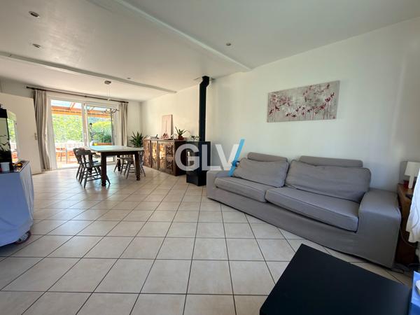 MAISON SEMI-INDIVIDUELLE AVEC GARAGE ET JARDIN DE 330m2 , Faches thumesnil