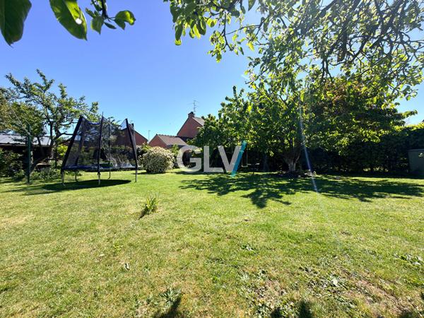 MAISON SEMI-INDIVIDUELLE AVEC GARAGE ET JARDIN DE 330m2 , Faches thumesnil