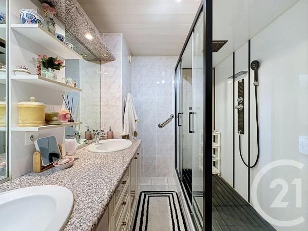 Appartement F4 à vendre  4 pièces - 102,47 m 2   MONTPELLIER  - 34