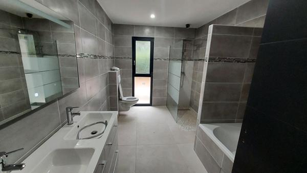 CINTEGABELLE-Maison 5 pièces 156 m² Cintegabelle (31550)