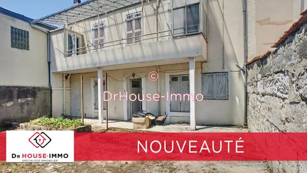 Immeuble à vendre 8 pièces de 295 m²