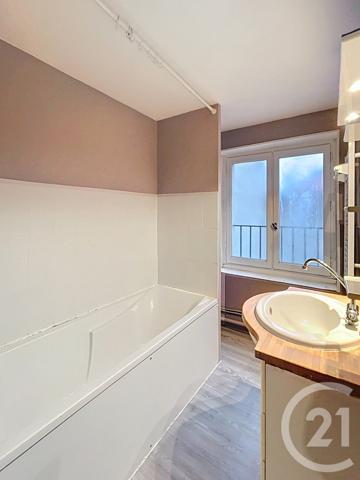 Appartement F3 à vendre  3 pièces - 57,49 m2 CEBAZAT - 63