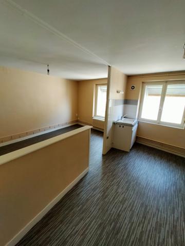 Immeuble dans Vrigne aux Bois