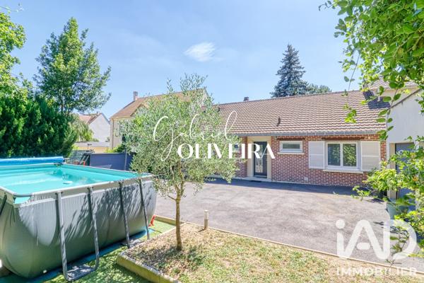 Maison à vendre 6 pièces 130 m² Saint-Leu-la-Forêt