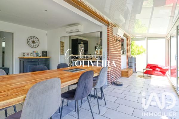 Maison à vendre 6 pièces 130 m² Saint-Leu-la-Forêt