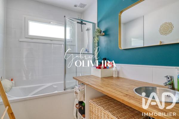 Maison à vendre 6 pièces 130 m² Saint-Leu-la-Forêt